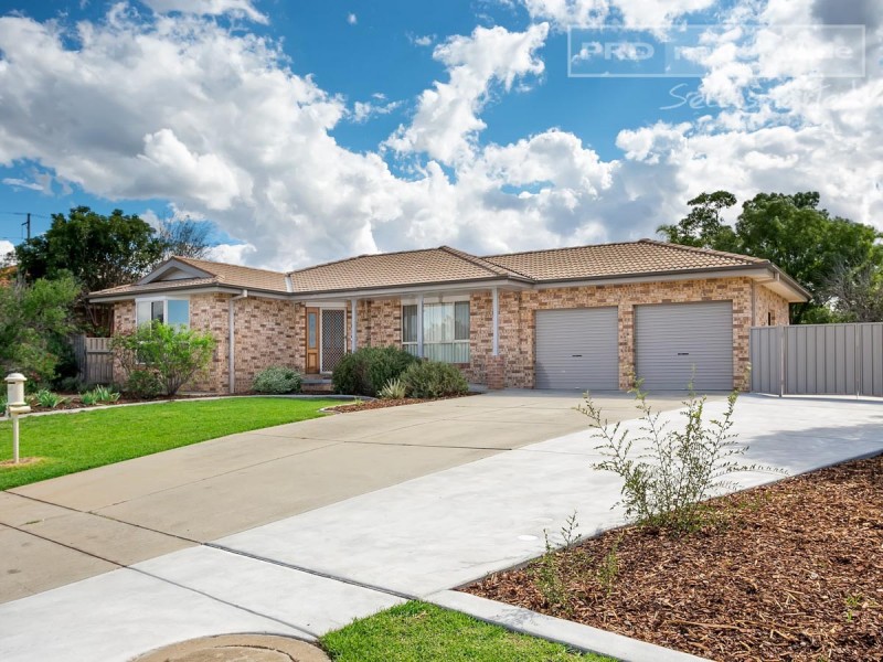 4 Wonkana Road, Glenfield Park NSW 2650