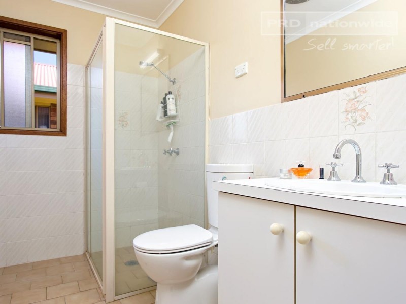 2/96 Crampton Street, Wagga Wagga NSW 2650