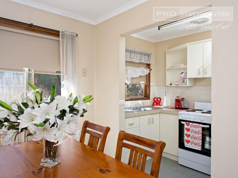 2/96 Crampton Street, Wagga Wagga NSW 2650