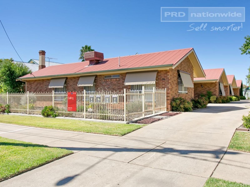 2/96 Crampton Street, Wagga Wagga NSW 2650