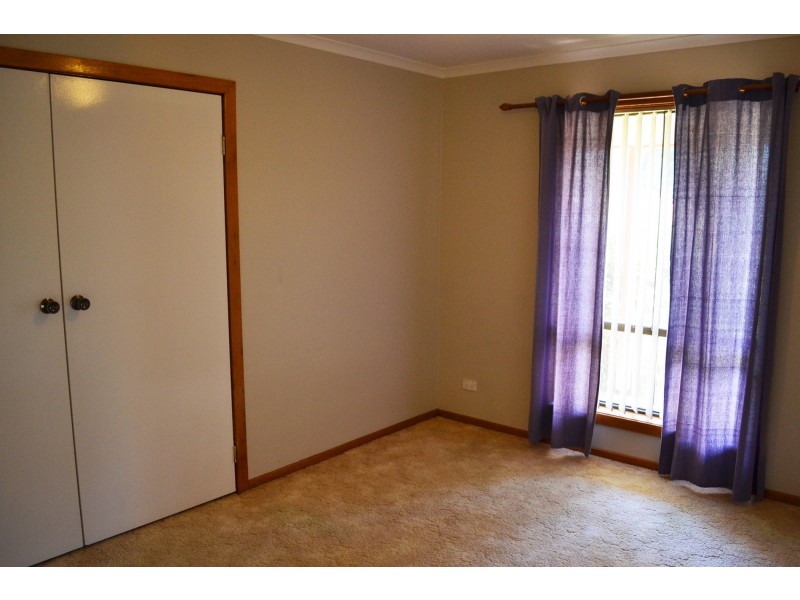 18 Doman Street, Estella NSW 2650