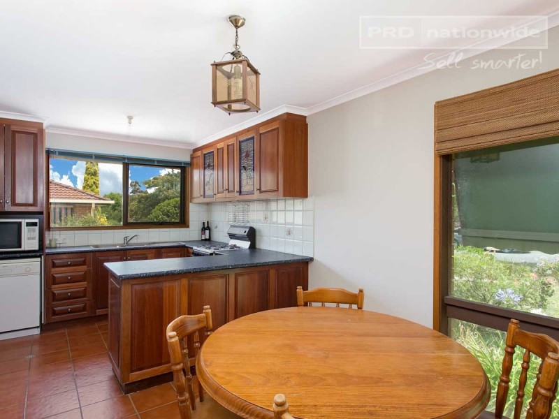 39 Pugsley Avenue, Estella NSW 2650