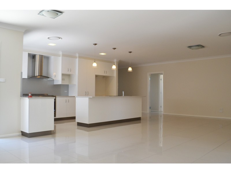 1/78 Stirling Boulevard, Tatton NSW 2650