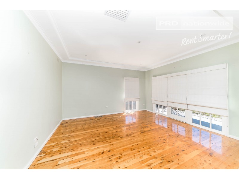 2 Rudd Street, Turvey Park NSW 2650