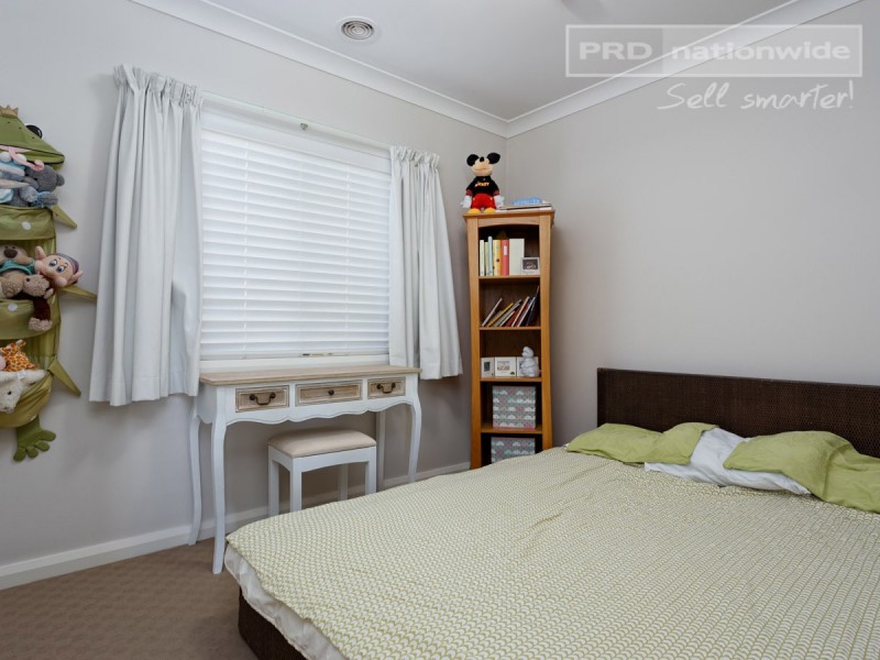 56 Messenger Avenue, Boorooma NSW 2650