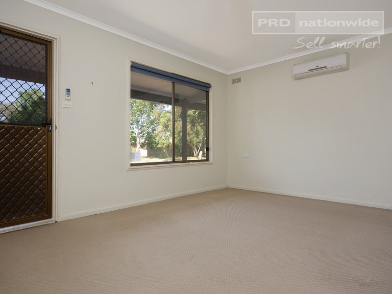 2 Edghill Place, Tolland NSW 2650