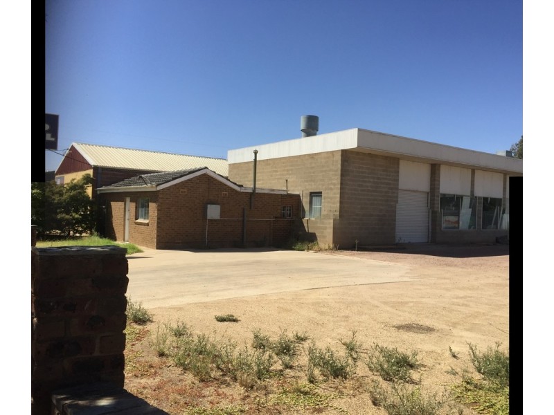 13 Mortimer Place, Wagga Wagga NSW 2650