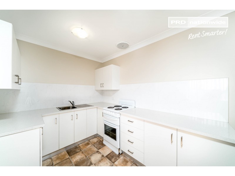 5/201 Lake Albert Road, Kooringal NSW 2650