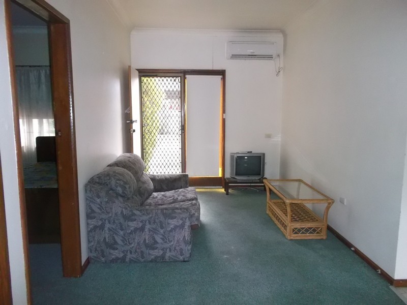 2/7 Edney Street, Kooringal NSW 2650