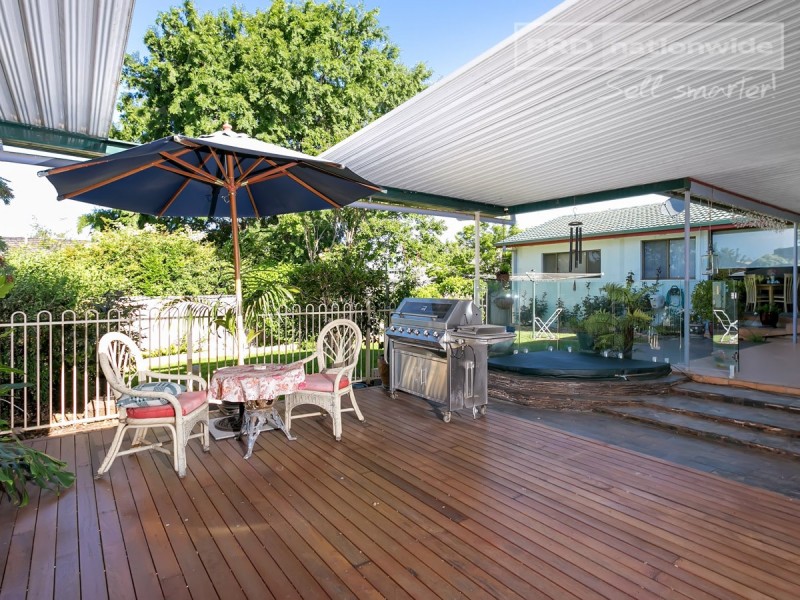 9 Dalkeith Avenue, Lake Albert NSW 2650