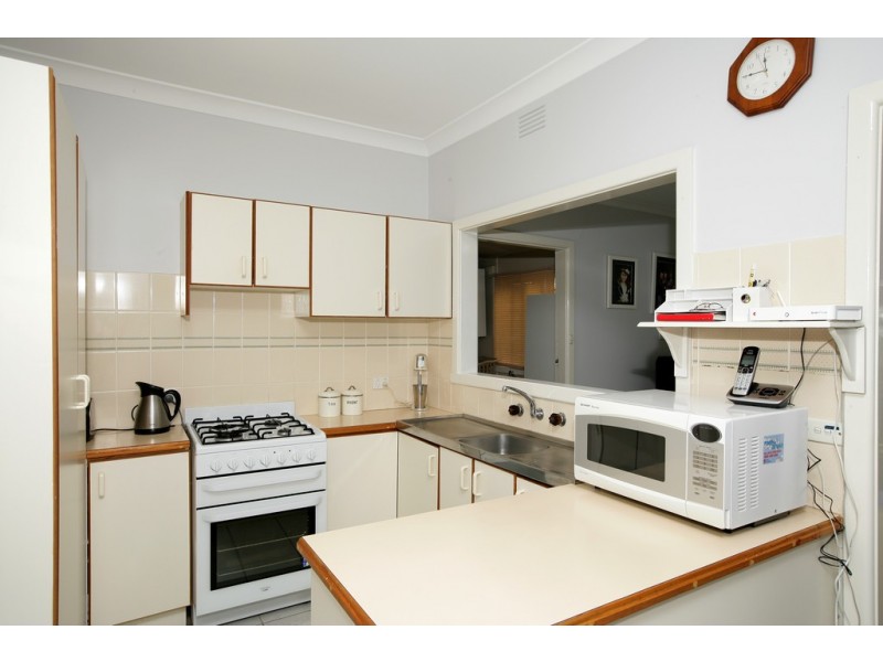 34 Tobruk Street, Ashmont NSW 2650