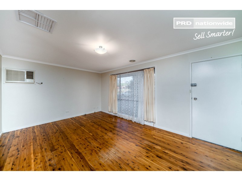 33 Anne Street, Tolland NSW 2650