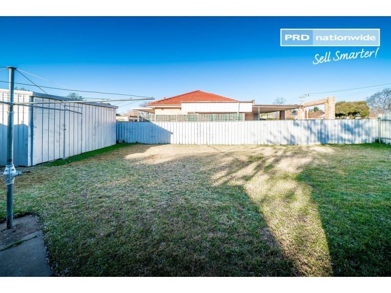 33 Anne Street, Tolland NSW 2650