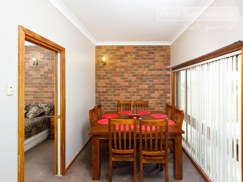 19 Buchhorn Street, Tolland NSW 2650