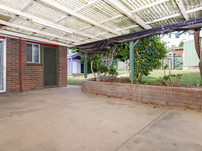 19 Buchhorn Street, Tolland NSW 2650