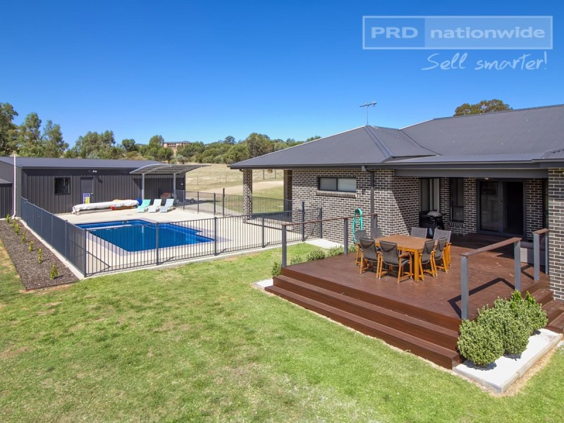 7 Kalmia Place, Springvale NSW 2650