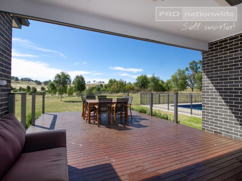 7 Kalmia Place, Springvale NSW 2650