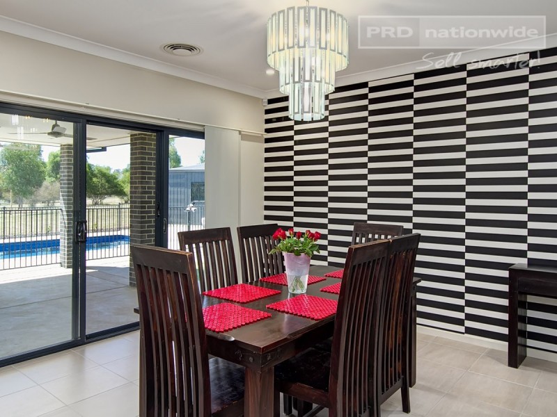 7 Kalmia Place, Springvale NSW 2650