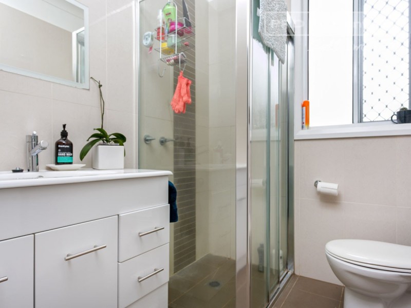 23 Phillip Avenue, Mount Austin NSW 2650