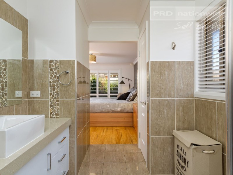 6 Osterley Street, Bourkelands NSW 2650