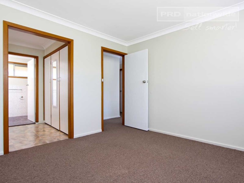 34 Maher Street, Tolland NSW 2650