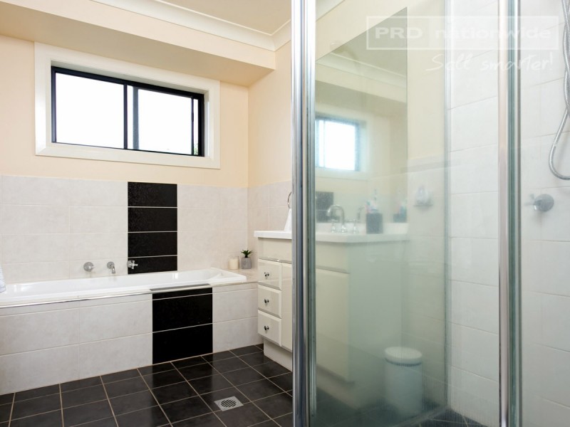 22 Mirrul Street, Glenfield Park NSW 2650