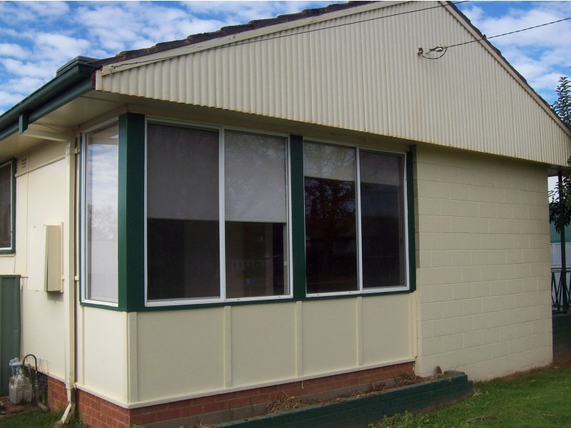 27 Sepik Road, Ashmont NSW 2650