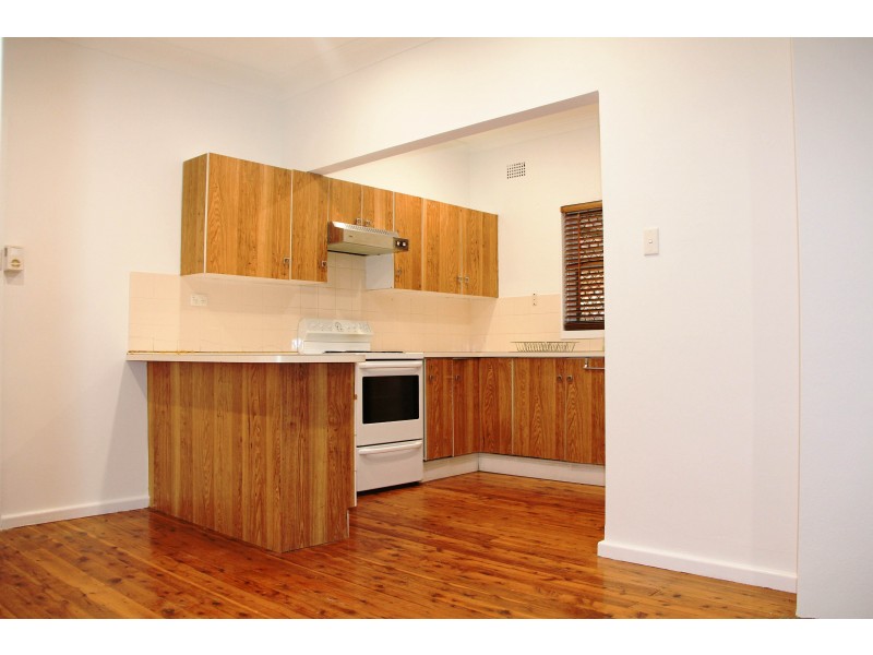 86 Fernleigh Road, Turvey Park NSW 2650