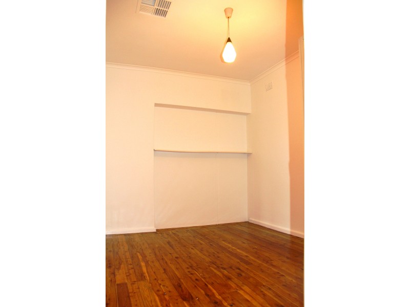 86 Fernleigh Road, Turvey Park NSW 2650