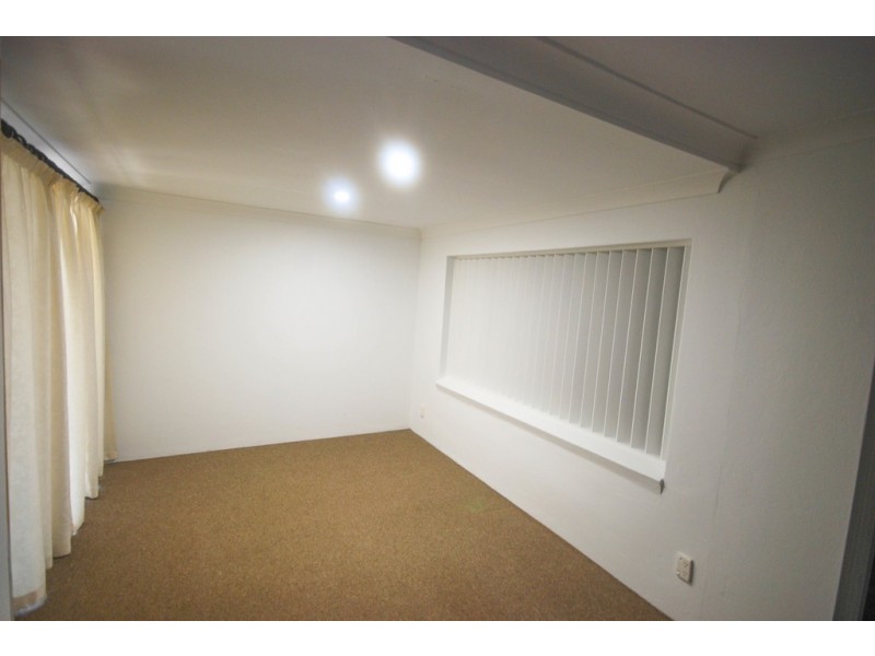 86 Fernleigh Road, Turvey Park NSW 2650