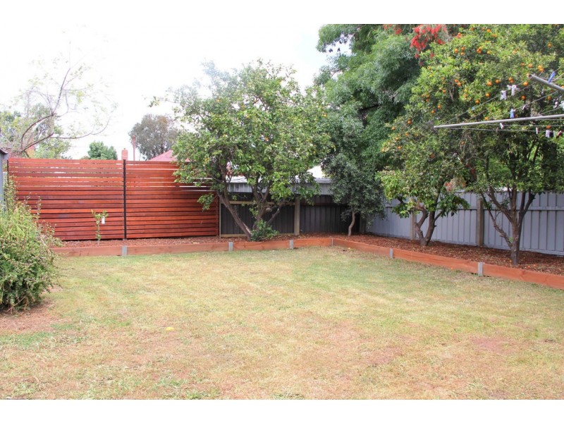 86 Fernleigh Road, Turvey Park NSW 2650