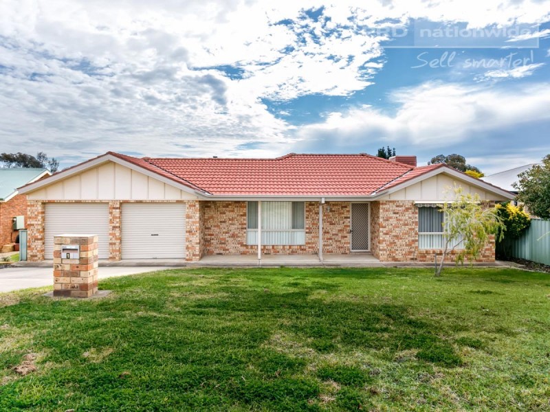 19 Hargrave Avenue, Lloyd NSW 2650