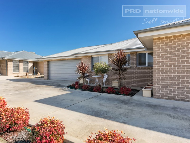 1/14 Willang Crescent, Glenfield Park NSW 2650