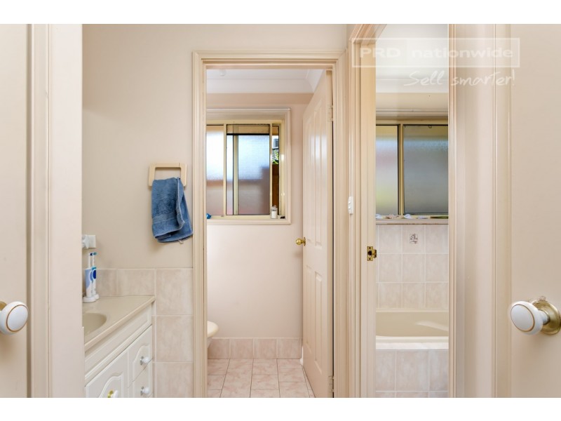 39 Bourkelands Drive, Bourkelands NSW 2650