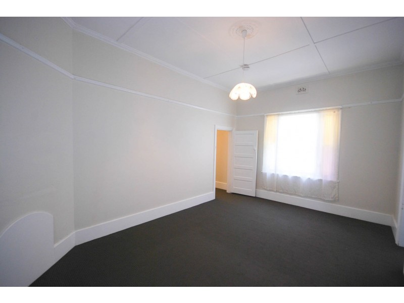 26A Tompson Street, Wagga Wagga NSW 2650