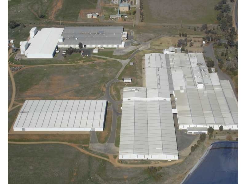 Shed A4 560 Byrnes Road, Bomen NSW 2650