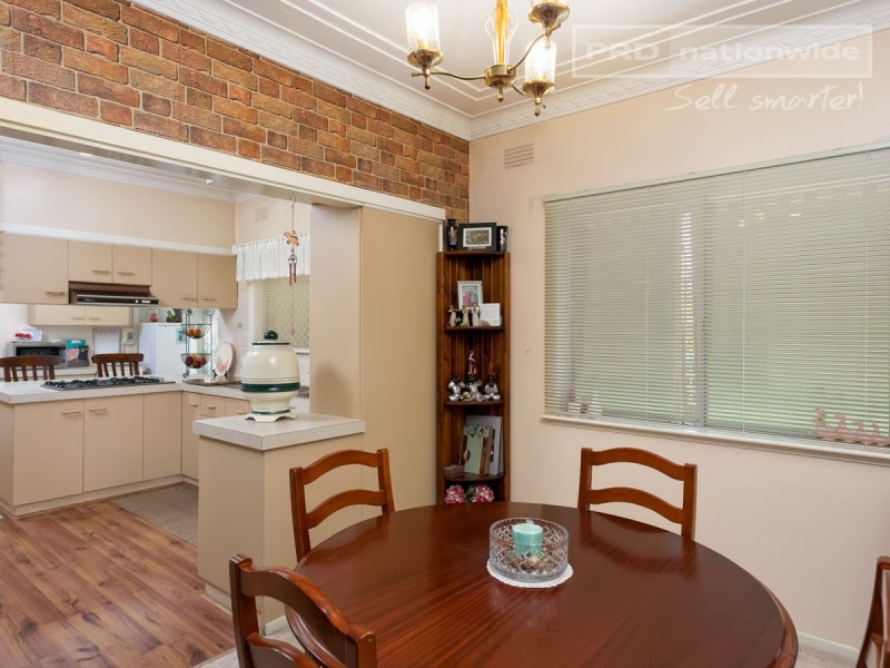 26 Raye Street, Tolland NSW 2650