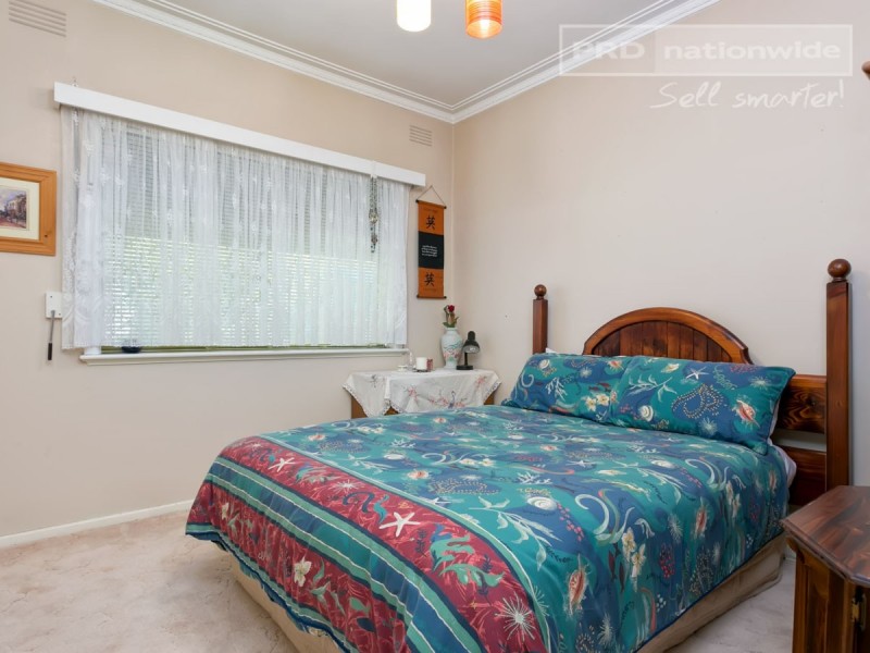 26 Raye Street, Tolland NSW 2650