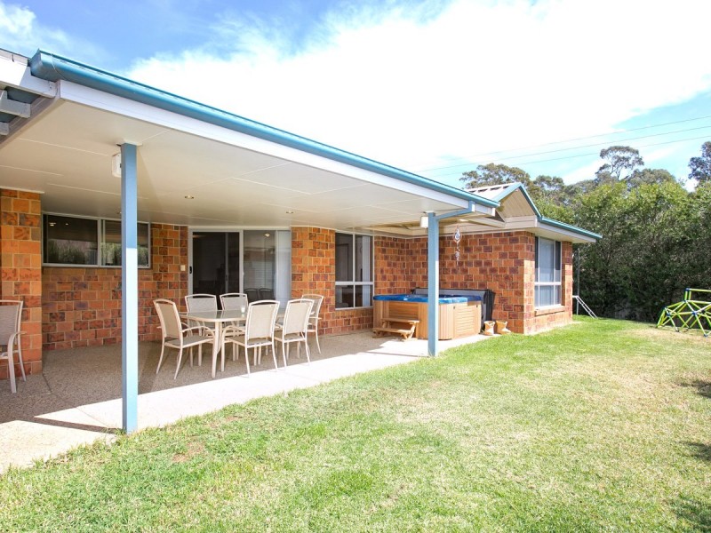 114 Kaloona Drive, Bourkelands NSW 2650