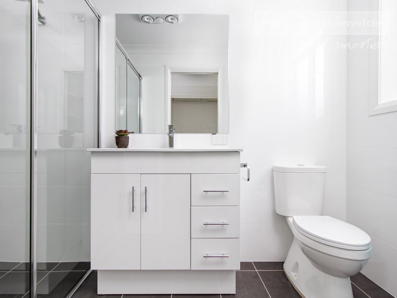 11 Tantoon Circuit, Forest Hill NSW 2651