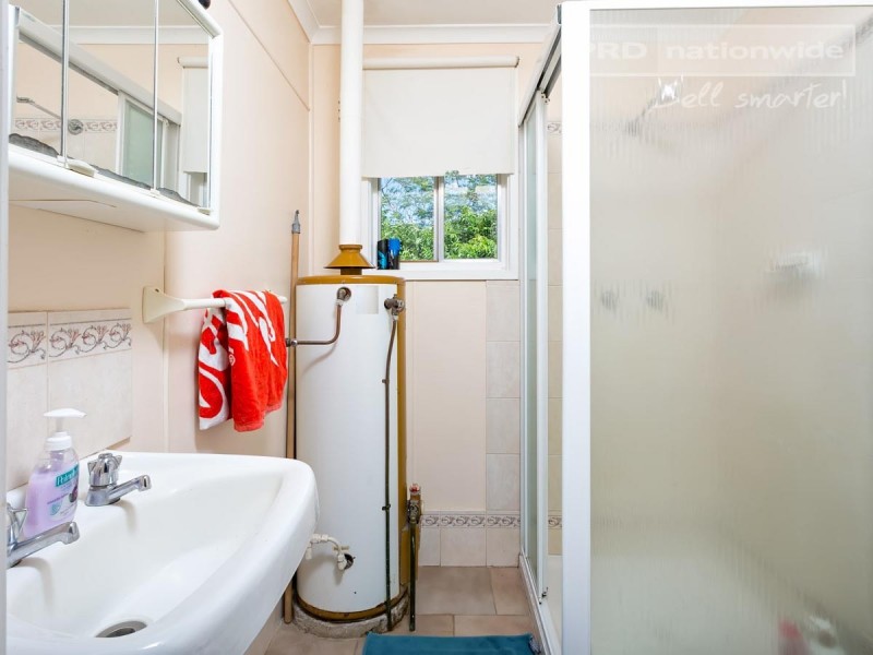 55 Phillip Avenue, Mount Austin NSW 2650