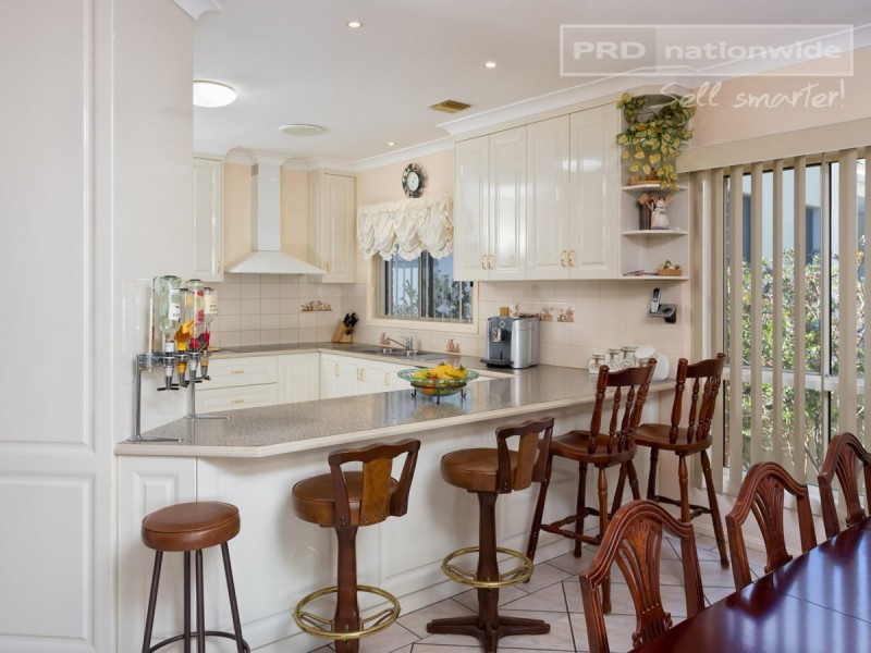 21 Kansas Drive, Tolland NSW 2650