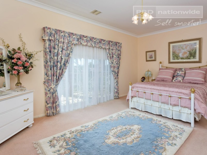 21 Kansas Drive, Tolland NSW 2650