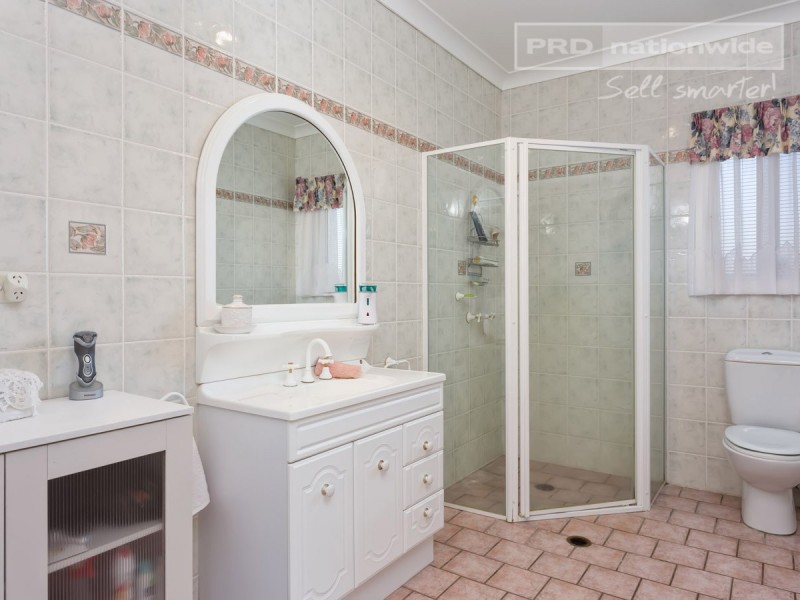 21 Kansas Drive, Tolland NSW 2650