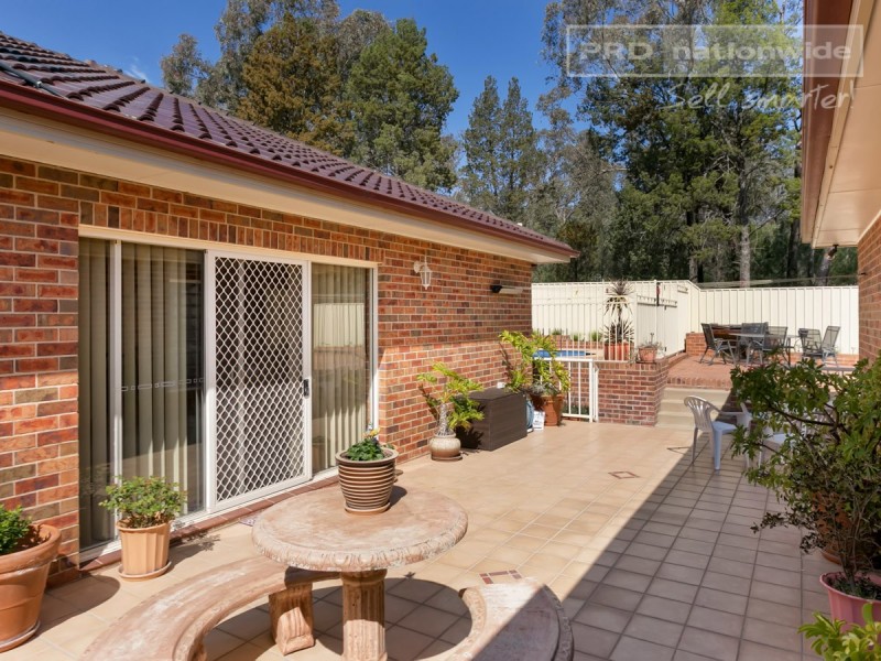21 Kansas Drive, Tolland NSW 2650