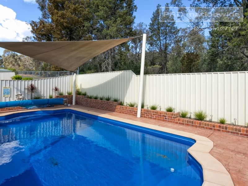 21 Kansas Drive, Tolland NSW 2650
