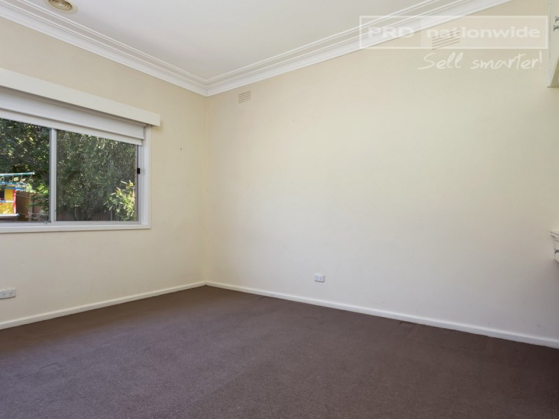 74 Meadow Street, Kooringal NSW 2650