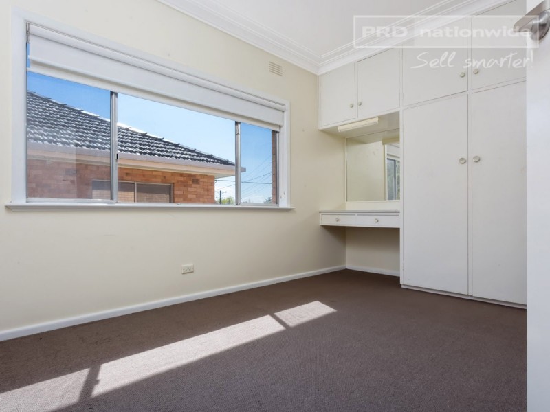74 Meadow Street, Kooringal NSW 2650