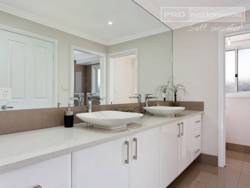 83 Stirling Boulevard, Tatton NSW 2650