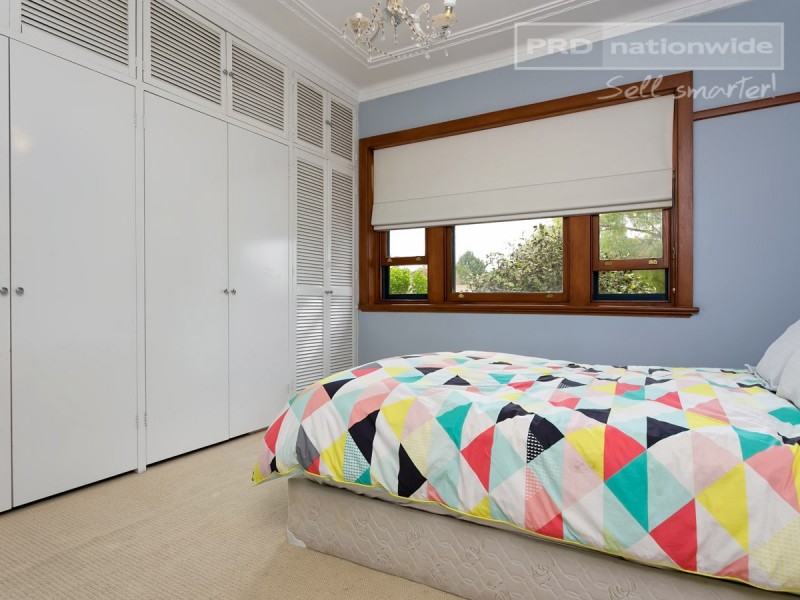 15 Urana Street, Turvey Park NSW 2650